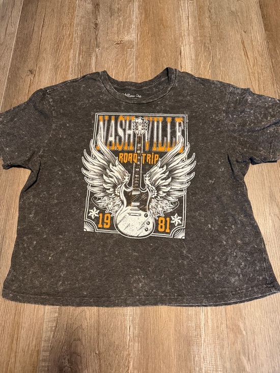 Rebellious One Tops - Rebellious One Black Nashville Road Trip Graphic Tee with White & Orange Print